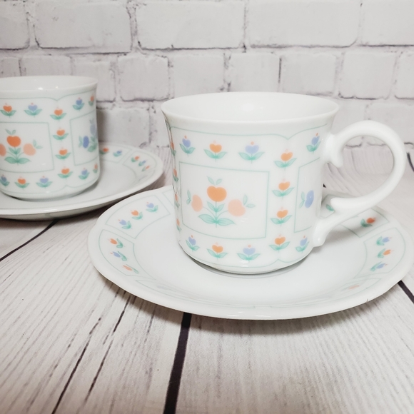 Vintage Judith Raíces for the Toscany Collection Japan cups & saucers Set - Picture 3 of 13